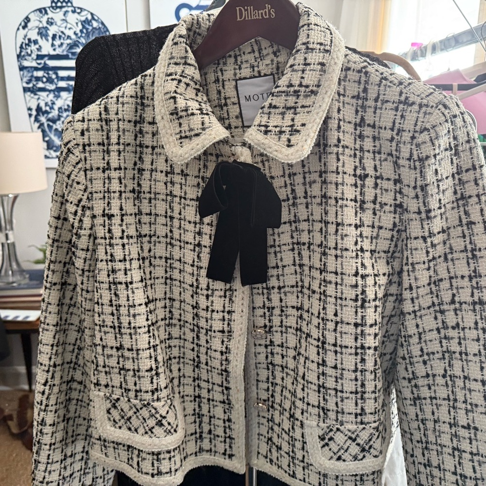 MOTF Cream and Black Tweed Bow Blazer